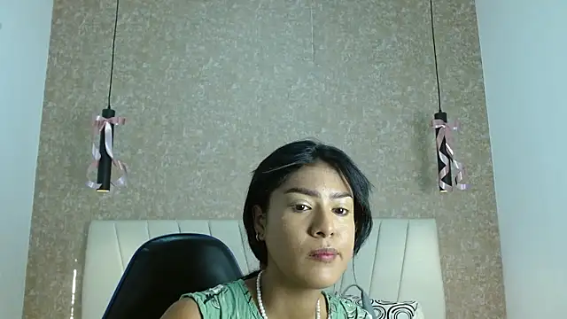 Snapshot of babilett chatting on November 15, 11:36 am babilett online show from November 15, 11:36 am