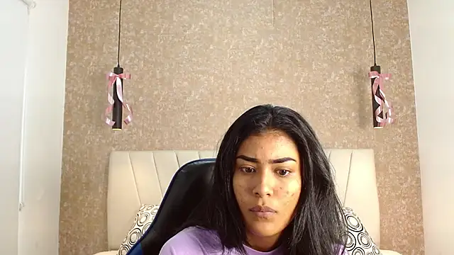 Snapshot of babilett chatting on October 27, 11:44 am babilett online show from October 27, 11:44 am