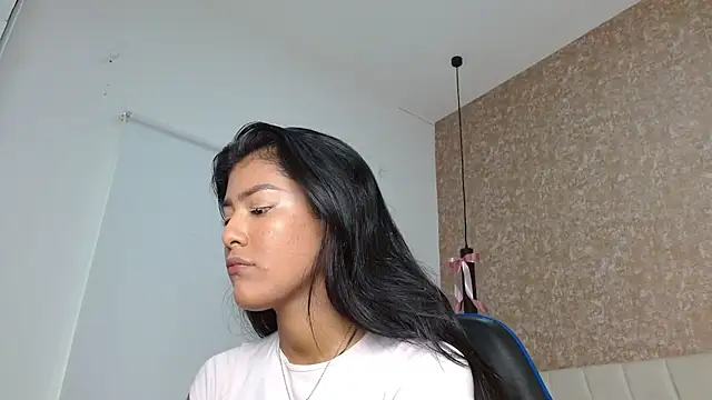 Snapshot of babilett chatting on November 9, 11:36 am babilett online show from November 9, 11:36 am