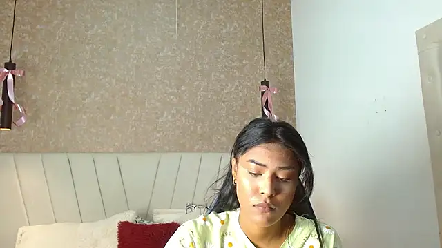 Snapshot of babilett chatting on November 24, 11:43 am babilett online show from November 24, 11:43 am