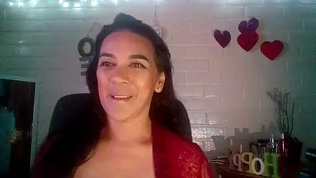 MiiaVelasquez online show from March 24, 4:45 am