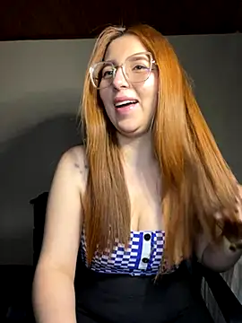 CoraVibes online show from November 24, 11:54 am