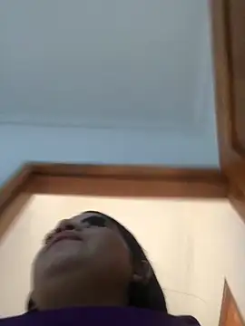 Kuromy x online show from March 11, 7:08 pm