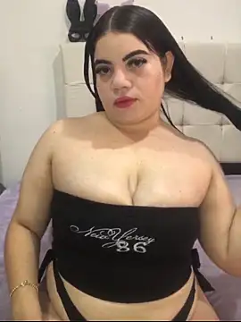 Kuromy x online show from April 12, 1:47 pm