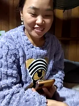 bany-xx online show from December 3, 10:47 am