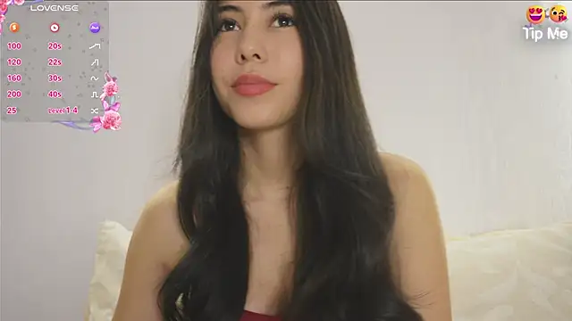 Snapshot of Roxybeautyy chatting on September 23, 10:28 pm Roxybeautyy online show from September 23, 10:28 pm