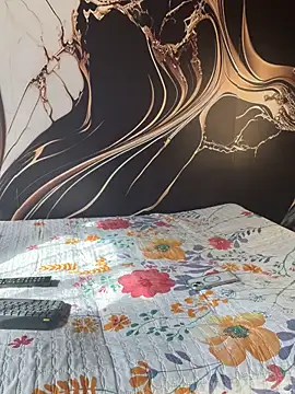 Snapshot of MelissaAlCapone chatting on November 1, 8:03 pm MelissaAlCapone online show from November 1, 8:03 pm