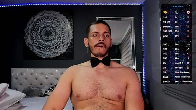 Snapshot of TianZilac chatting on October 26, 5:46 pm TianZilac online show from October 26, 5:46 pm