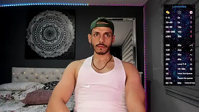 Snapshot of TianZilac chatting on October 25, 11:16 pm TianZilac online show from October 25, 11:16 pm