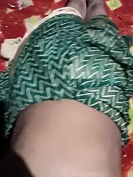 Snapshot of Radha8080 chatting on September 29, 8:58 pm Radha8080 online show from September 29, 8:58 pm