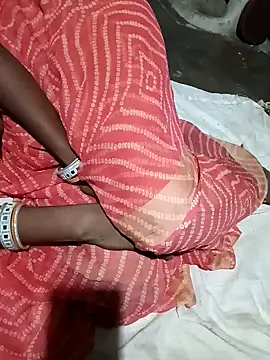 Snapshot of Radha8080 chatting on September 12, 5:35 pm Radha8080 online show from September 12, 5:35 pm