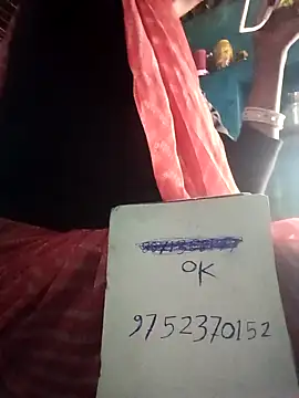 Snapshot of Radha8080 chatting on October 4, 8:38 am Radha8080 online show from October 4, 8:38 am