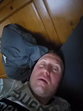 Ricotta1 online show from April 4, 12:01 pm