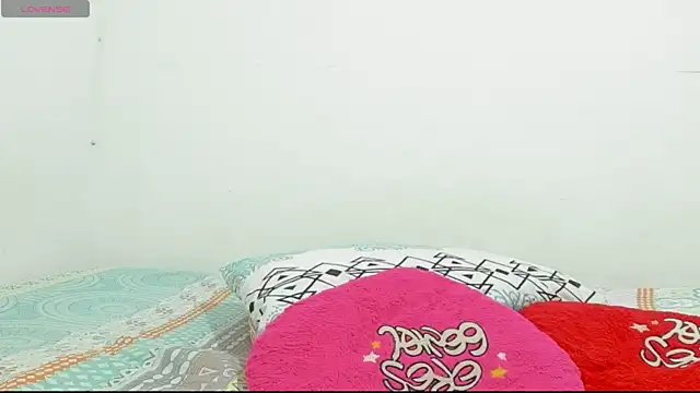 woman rosse online show from September 22, 10:27 pm