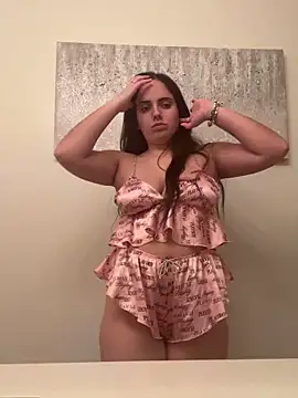 baddiexoxoxo23 online show from March 24, 8:20 pm