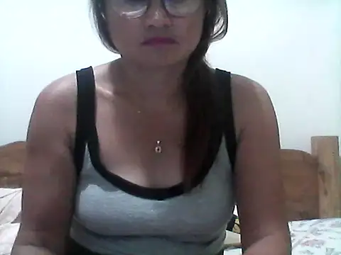 nathalie0045 online show from March 27, 9:54 am