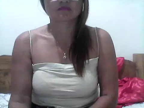 nathalie0045 online show from March 17, 9:45 am