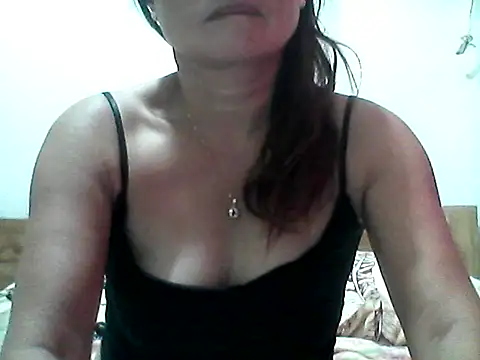 nathalie0045 online show from September 22, 8:04 pm