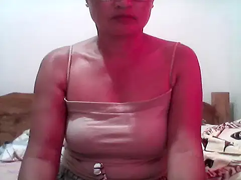 nathalie0045 online show from October 31, 1:35 am