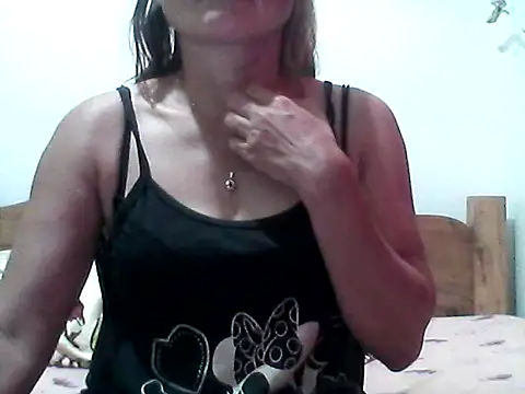 nathalie0045 online show from October 3, 9:27 pm