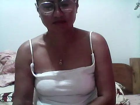 nathalie0045 online show from September 30, 11:05 am
