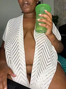 fatpussydallx online show from May 12, 3:29 pm