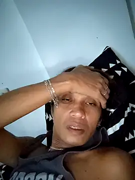 Creamycumdollx online show from November 23, 1:21 pm