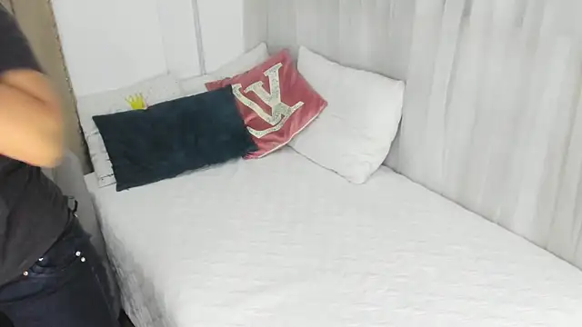 zusan king  online show from March 4, 3:14 am