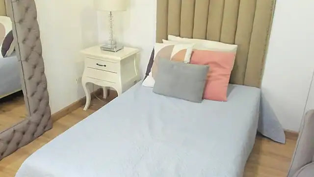 zusan king  online show from February 18, 3:37 am