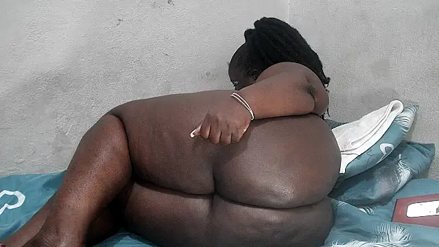 ASSQUEEN37Xx online show from November 20, 7:42 am