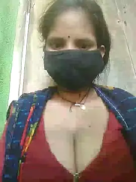Snapshot of Jyoti_chauhan chatting on September 23, 8:21 am Jyoti chauhan online show from September 23, 8:21 am
