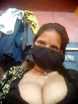 Snapshot of Jyoti_chauhan chatting on September 25, 2:17 am Jyoti chauhan online show from September 25, 2:17 am