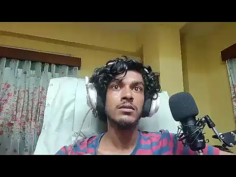 Snapshot of thecatfish chatting on September 16, 5:14 pm thecatfish online show from September 16, 5:14 pm