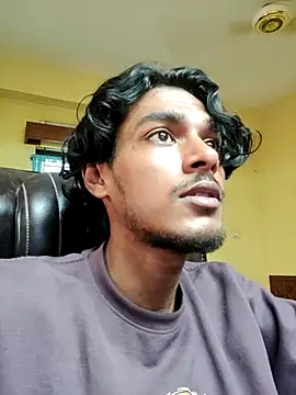 Snapshot of thecatfish chatting on October 22, 10:04 am thecatfish online show from October 22, 10:04 am