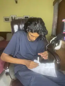 Snapshot of thecatfish chatting on November 27, 4:40 pm thecatfish online show from November 27, 4:40 pm