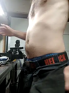 PrettyBoyNickyxh online show from April 9, 3:40 pm