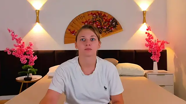 Snapshot of KimberlyPierceLove chatting on September 22, 2:56 pm KimberlyPierceLove online show from September 22, 2:56 pm