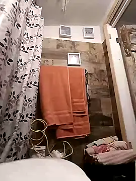 Snapshot of Arce92 chatting on February 23, 2:50 pm Arce92 online show from February 23, 2:50 pm