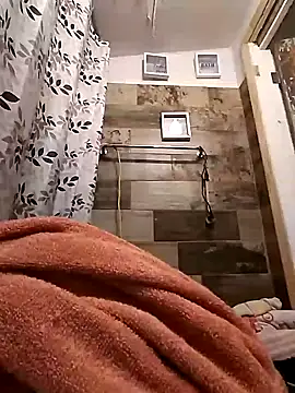 Snapshot of Arce92 chatting on February 27, 5:40 am Arce92 online show from February 27, 5:40 am