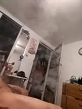 Snapshot of Arce92 chatting on February 15, 3:07 am Arce92 online show from February 15, 3:07 am