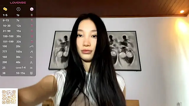 LezlieGreet online show from October 29, 4:55 am