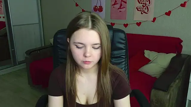 LeksaLove online show from March 31, 5:59 pm