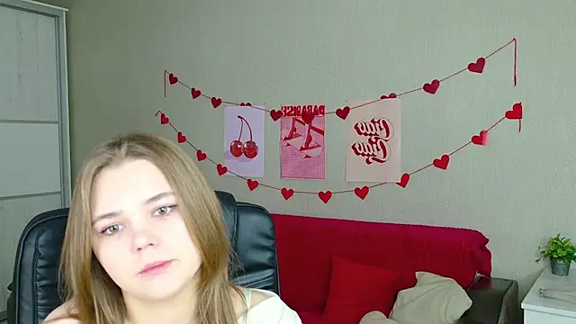 LeksaLove online show from April 19, 5:14 pm