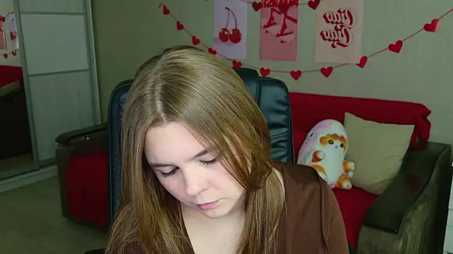 LeksaLove online show from April 15, 5:06 pm