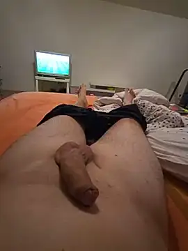 michaelm1983 online show from July 4, 6:45 pm