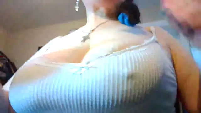 sharoldfox19 online show from February 10, 5:34 pm