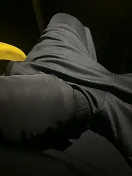 Snapshot of deeidnic chatting on October 8, 12:34 am deeidnic online show from October 8, 12:34 am