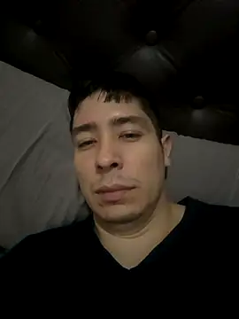 Snapshot of 9999Alez chatting on October 24, 9:25 pm 9999Alez online show from October 24, 9:25 pm