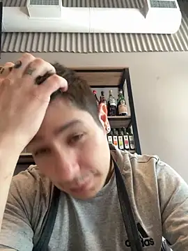 Snapshot of 9999Alez chatting on November 6, 2:32 pm 9999Alez online show from November 6, 2:32 pm