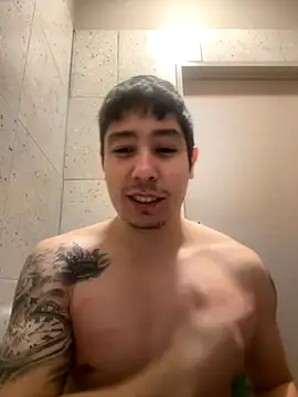 Snapshot of 9999Alez chatting on September 8, 7:24 pm 9999Alez online show from September 8, 7:24 pm